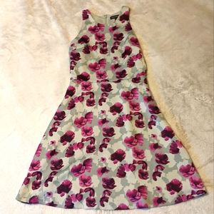 🌷 Banana Republic Grey & Purple Floral Dress Size 2